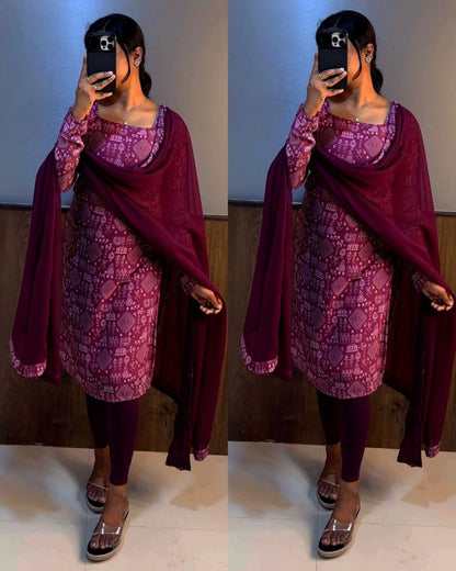 Designer Kurti With Dupatta