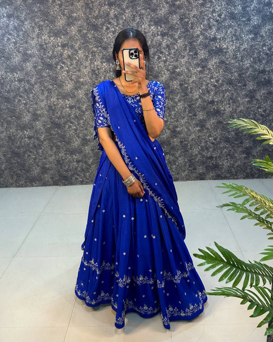 DESIGNER LEHENGA CHOLI WITH DUPATTA